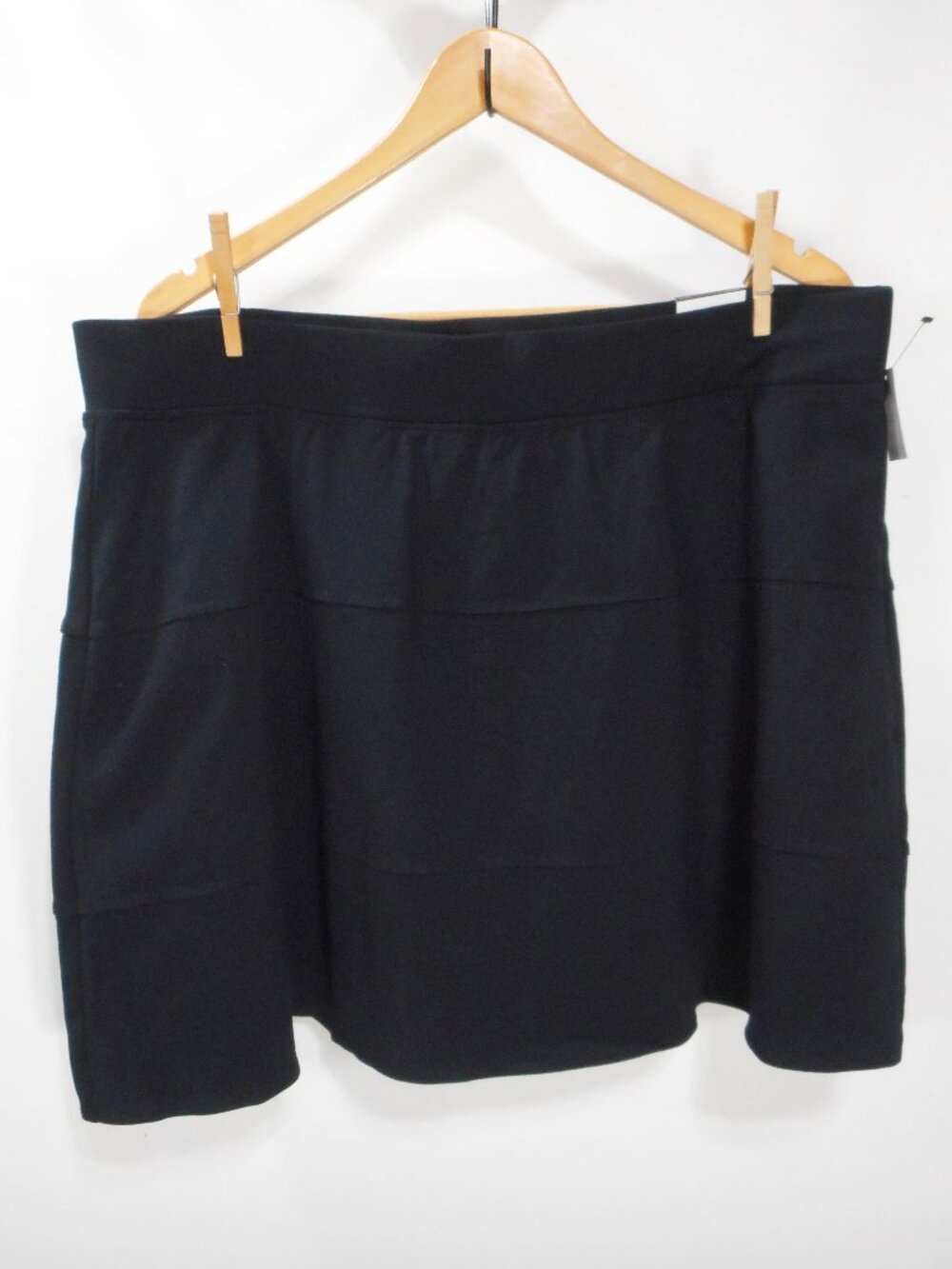 Lane Bryant LB Active Athletic Skort Built-In Shorts Size 18/20 NWT Black Tiered